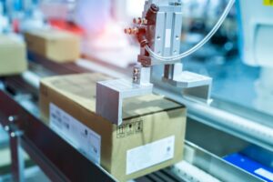 Read more about the article The Role of Automation in the Packaging Industry: A Look Into Econocorp’s Innovations
